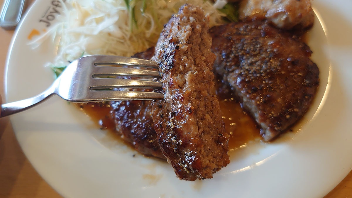 【ジョイフル】日替わり500円ランチ「新月曜メニュー」実食！　ペッパーハンバーグ&ひとくちチキンソテー【2025年4月最新】の画像12